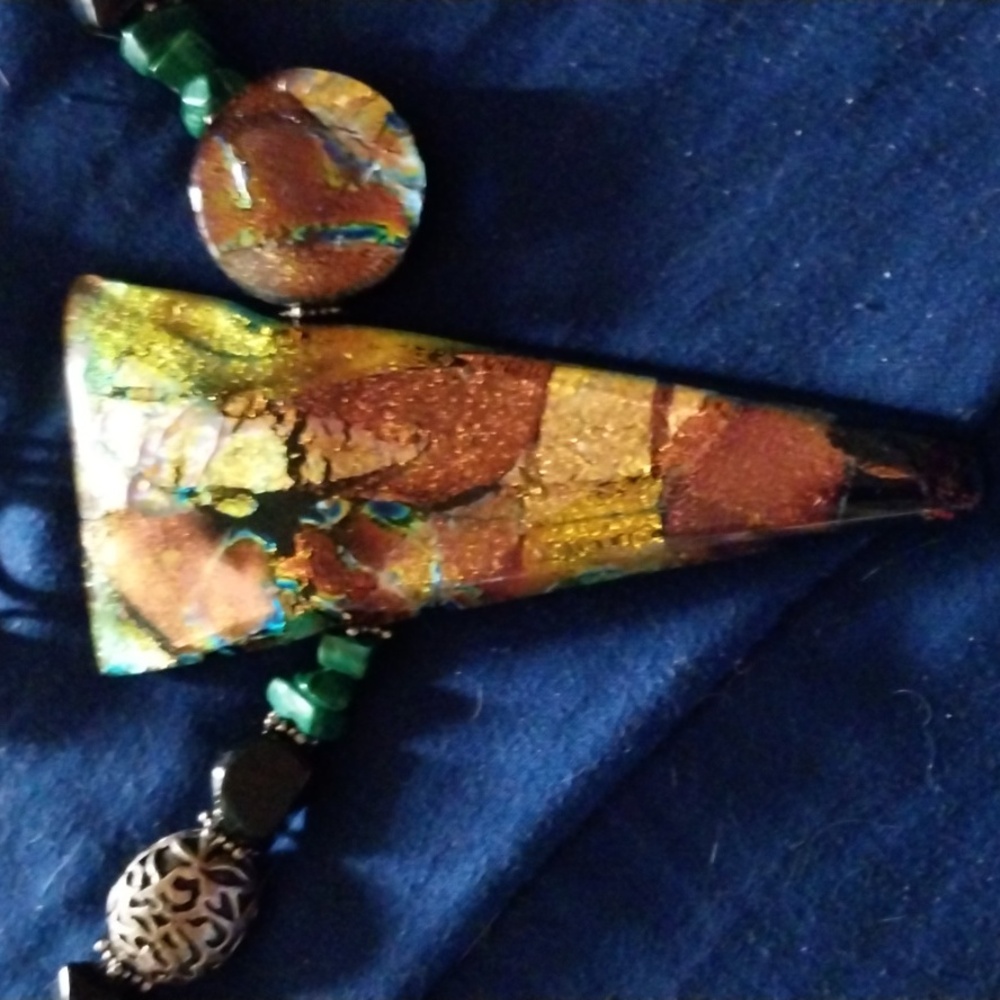 Multicolor Pendant Necklace